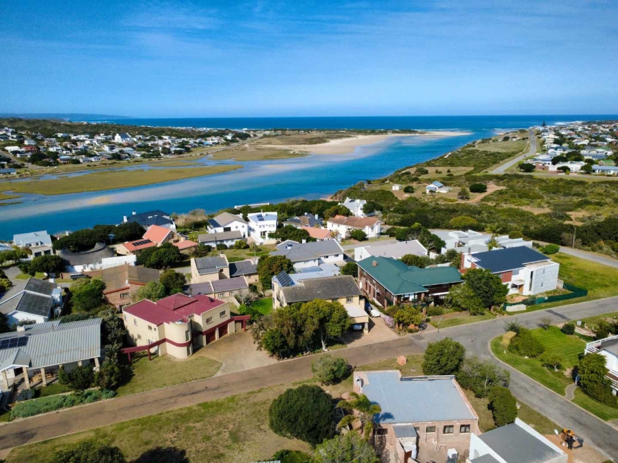 3 Bedroom Property for Sale in Stilbaai Wes Western Cape